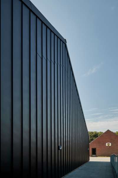 Modernes Outdoor-Outfit, Trælundvej 3, 7400 Herning